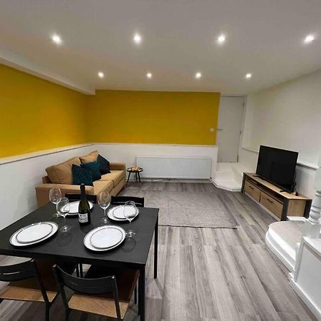 Stunning 3Br Maisonette In Brixton Лондон Экстерьер фото