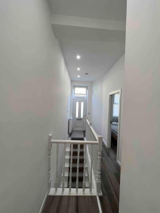 Stunning 3Br Maisonette In Brixton Лондон Экстерьер фото